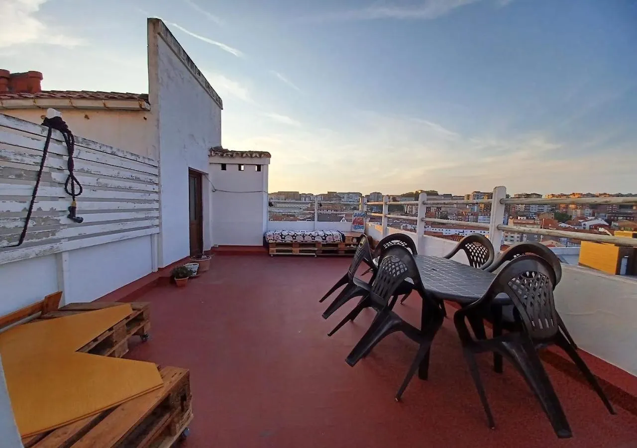 Homestay Habitaciones En El Atico De Tona Mirando A La Bahia De Santander Spain